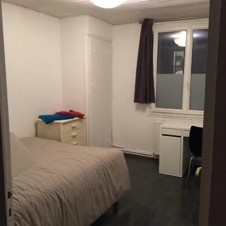 Privee Dans Partagee-lyon 8 Santy-mermoz-pinel Lyon