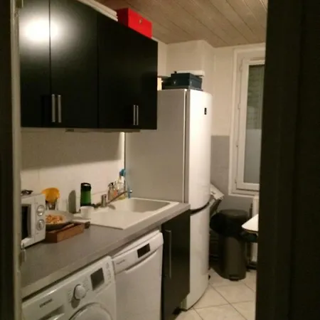 Séjour chez l'habitant Privee Dans Partagee-lyon 8 Santy-mermoz-pinel Lyon