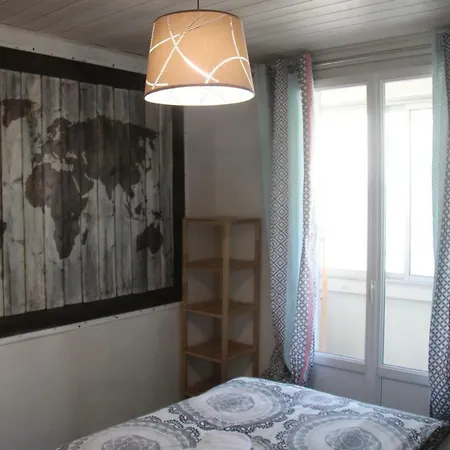 Privee Dans Partagee-lyon 8 Santy-mermoz-pinel Séjour chez l'habitant *